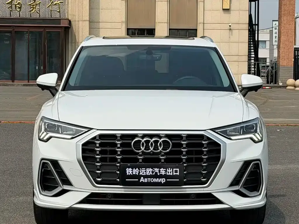 Audi Q3 — фото 2