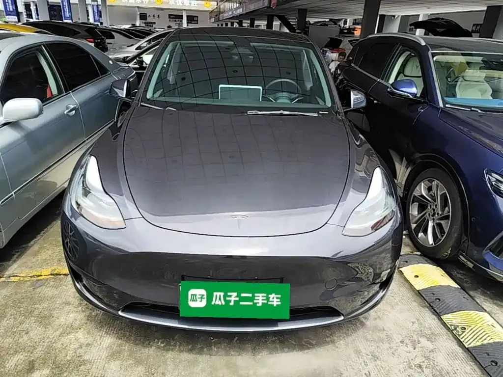 Tesla Model Y — фото 4