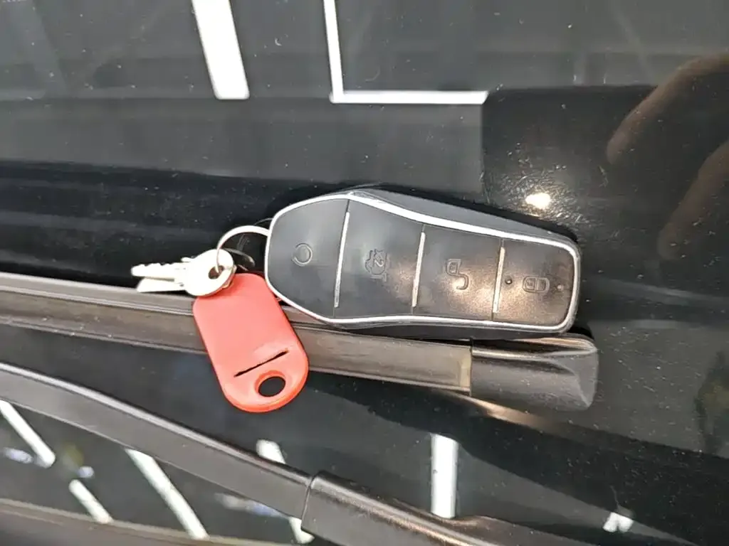 BYD Seal 07 DM-i — фото 3