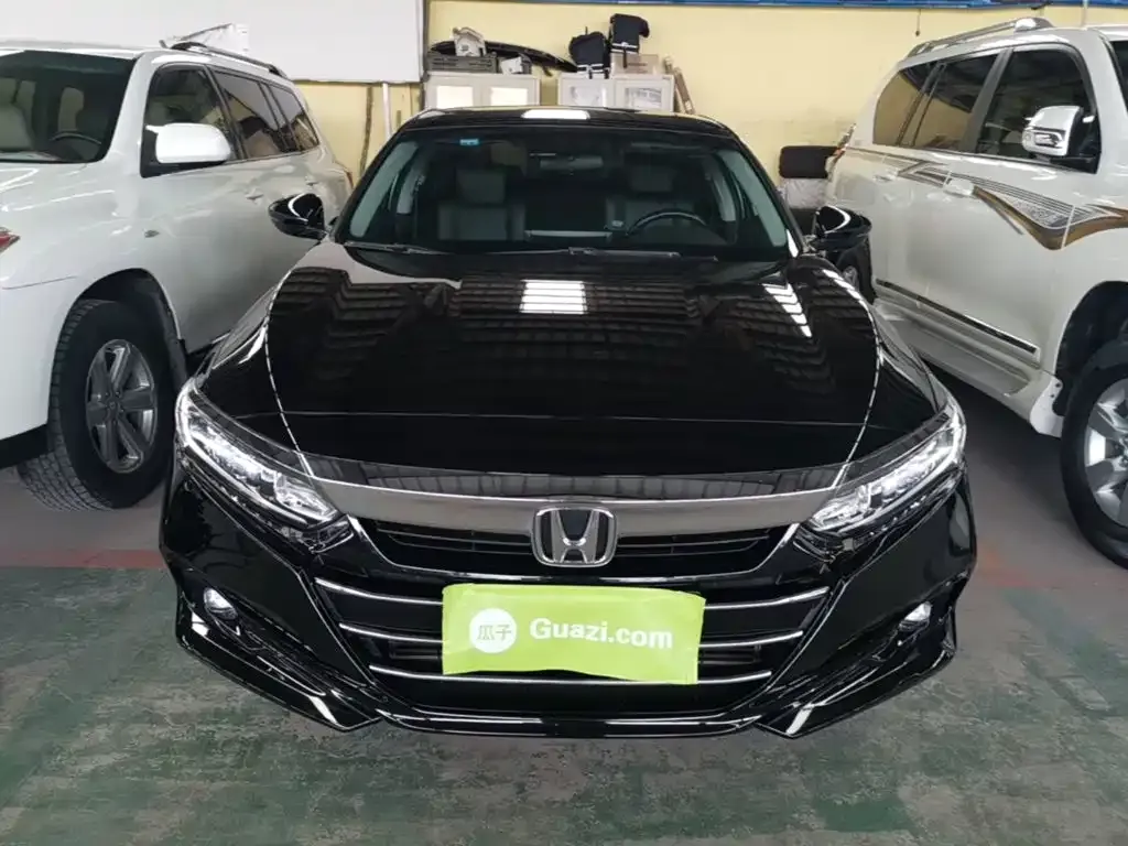 Honda Accord — фото 5