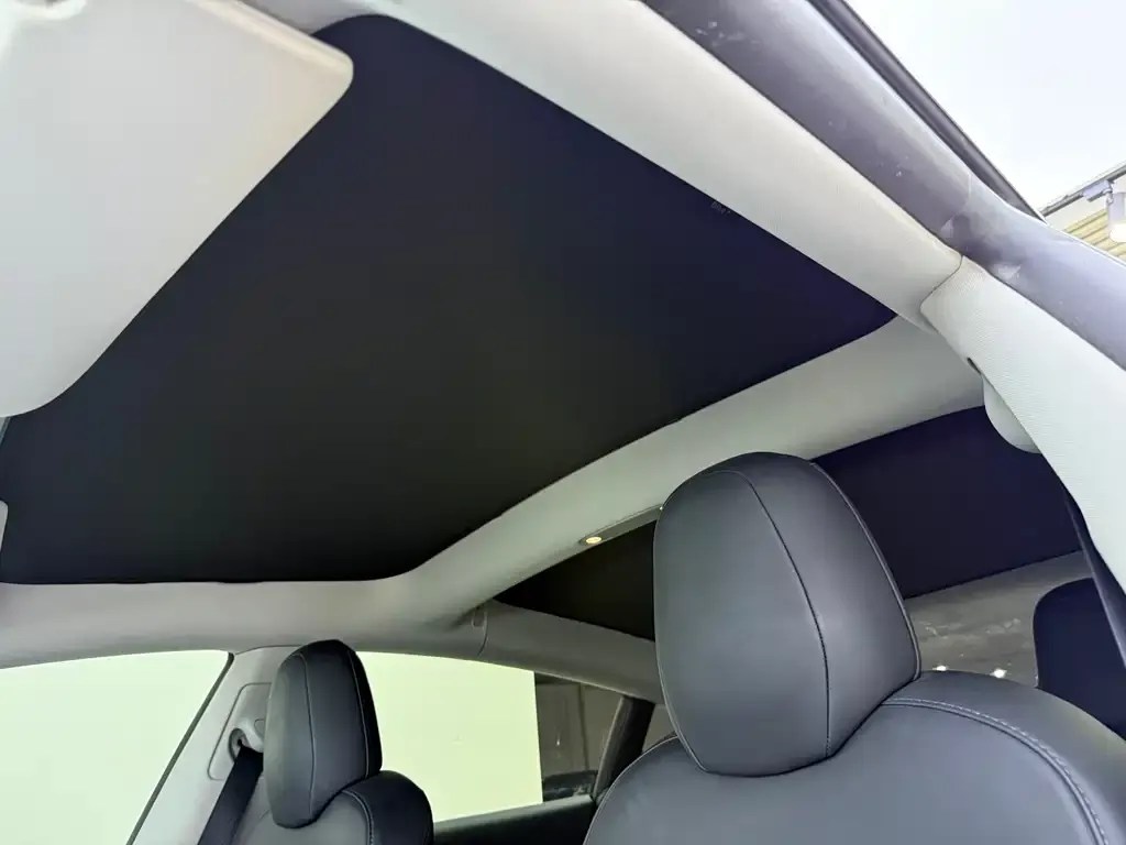 Tesla Model 3 — фото 5