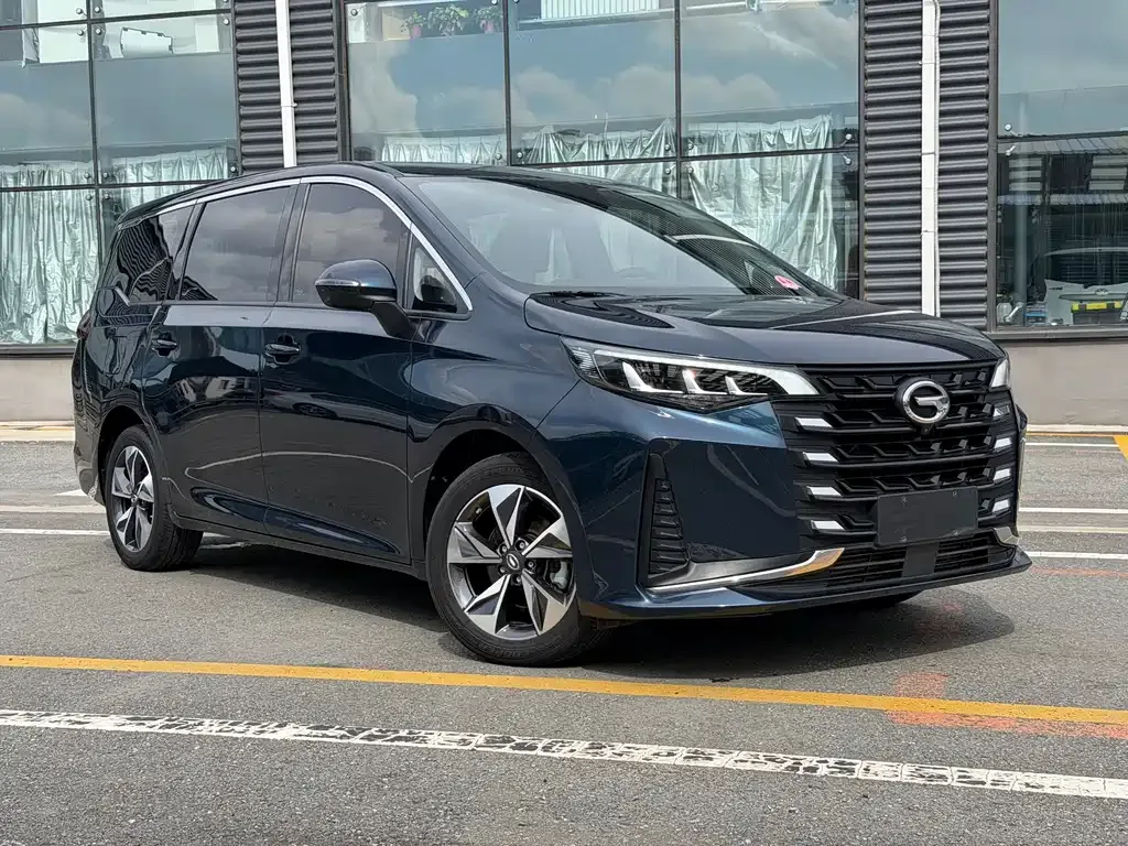 GAC Motor Trumpchi M6 — фото 10