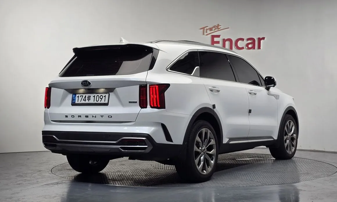 Kia Sorento — фото 2