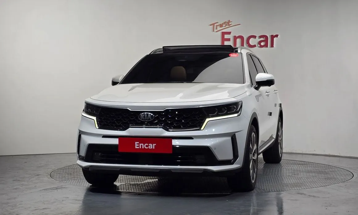 Kia Sorento — фото 5