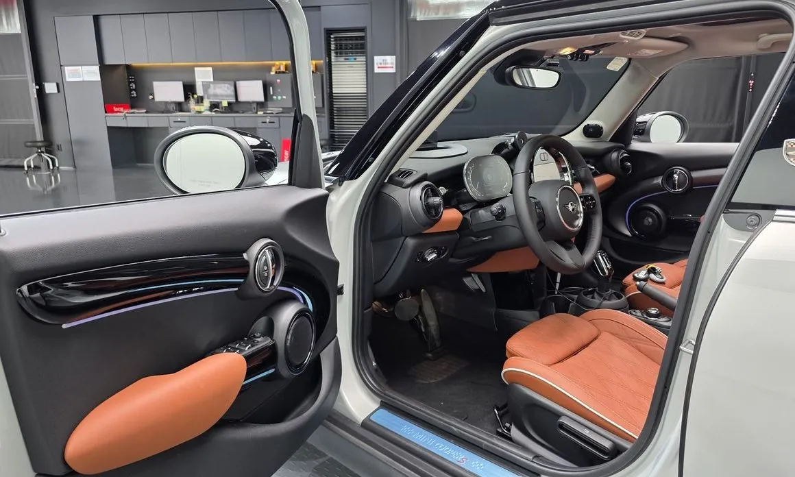 Mini Cooper 2023 из KR, фото 10