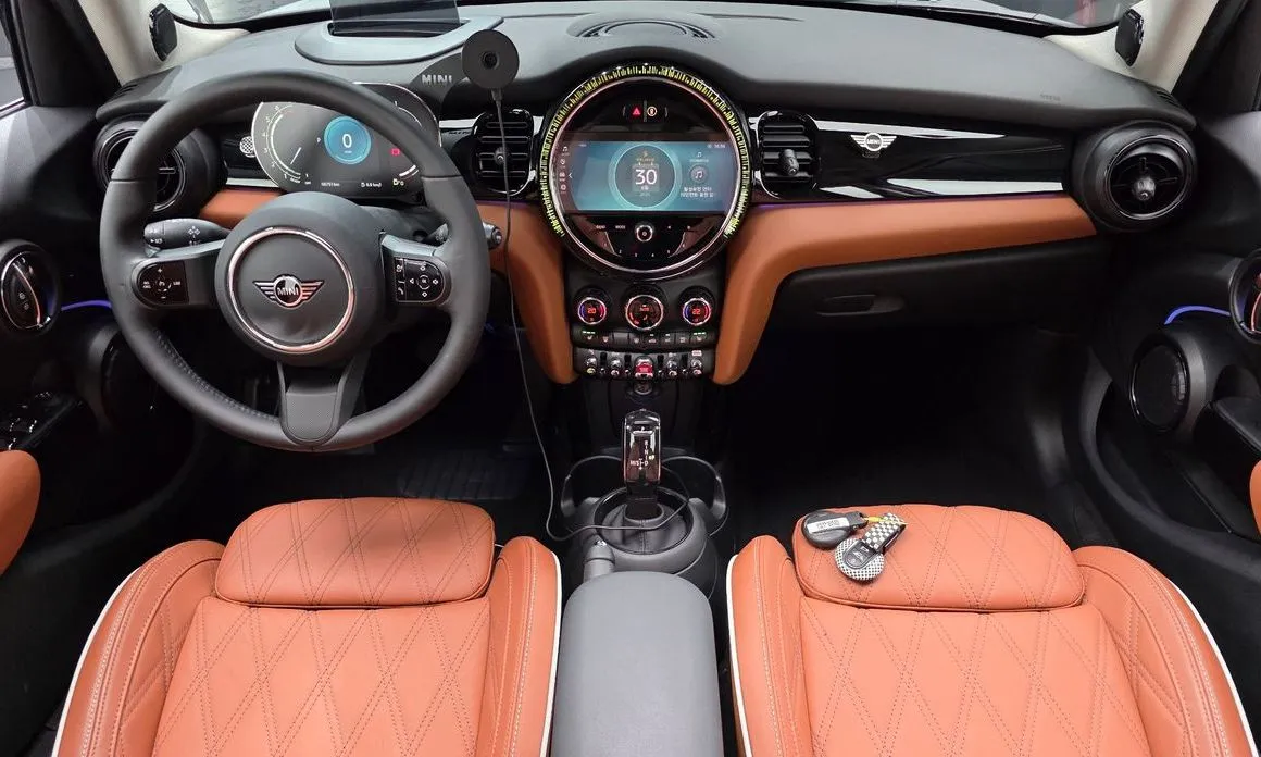 Mini Cooper 2023 из KR, фото 3
