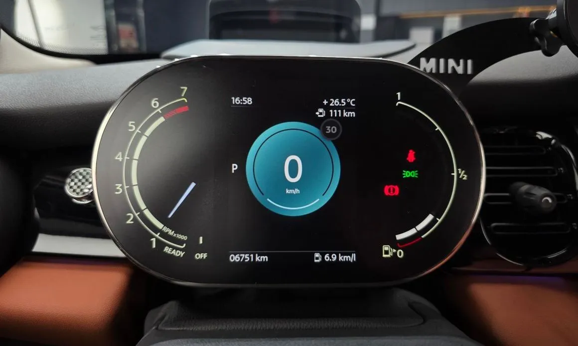 Mini Cooper 2023 из KR, фото 4