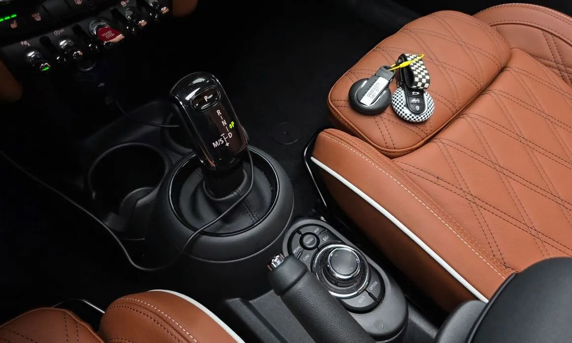Mini Cooper 2023 из KR, фото 8