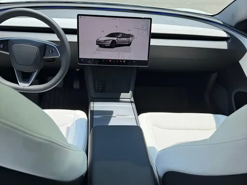 Tesla Model 3 — фото 5