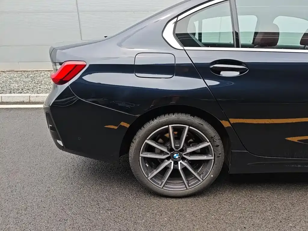 BMW 3 Series — фото 10