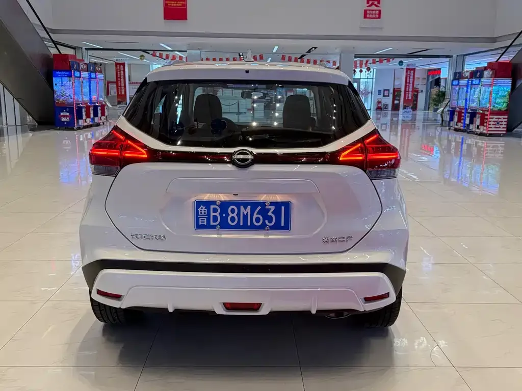 Nissan Kicks — фото 8