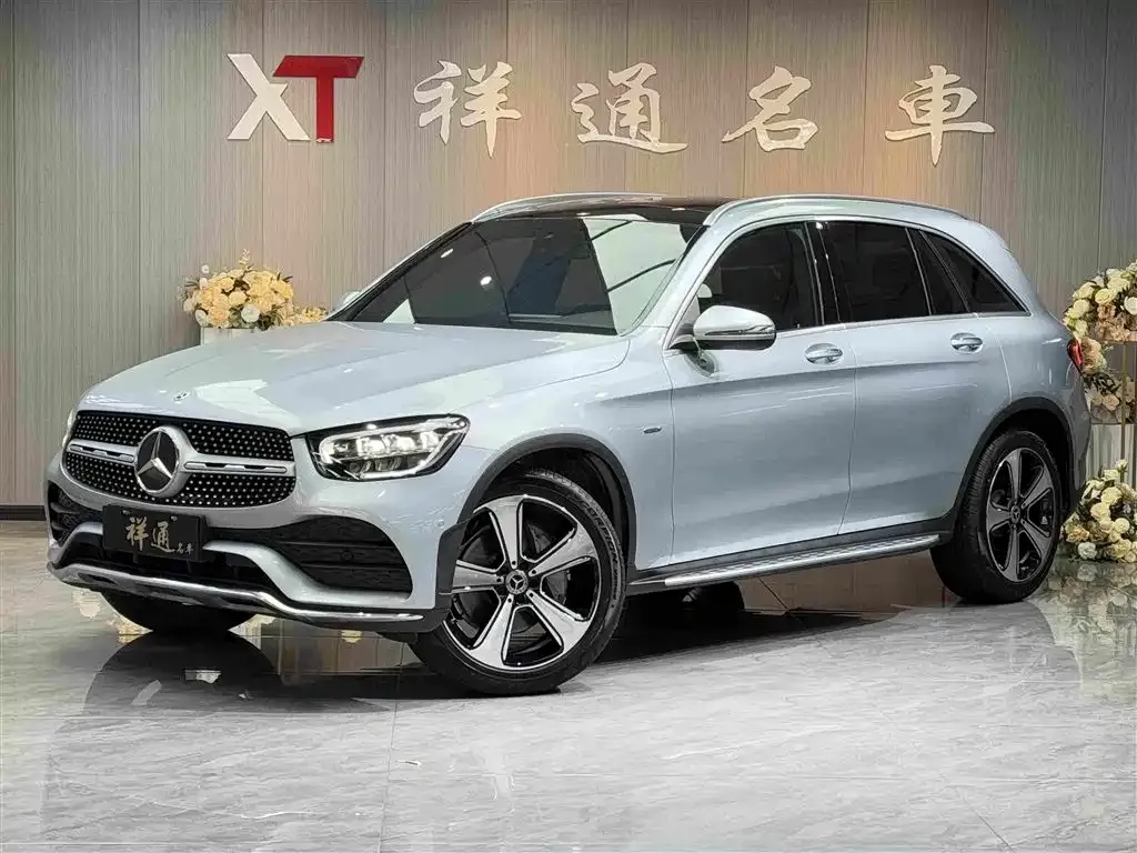 Mercedes-Benz GLC — фото 1