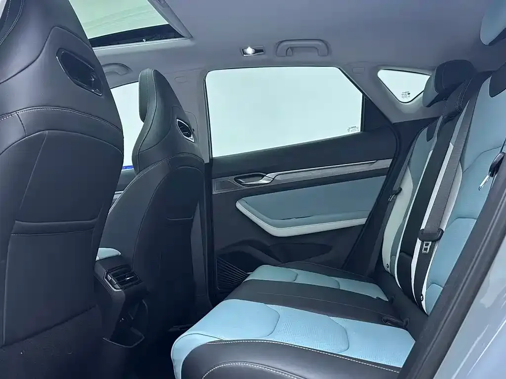 Geely Emgrand S 2023 из CN, фото 8