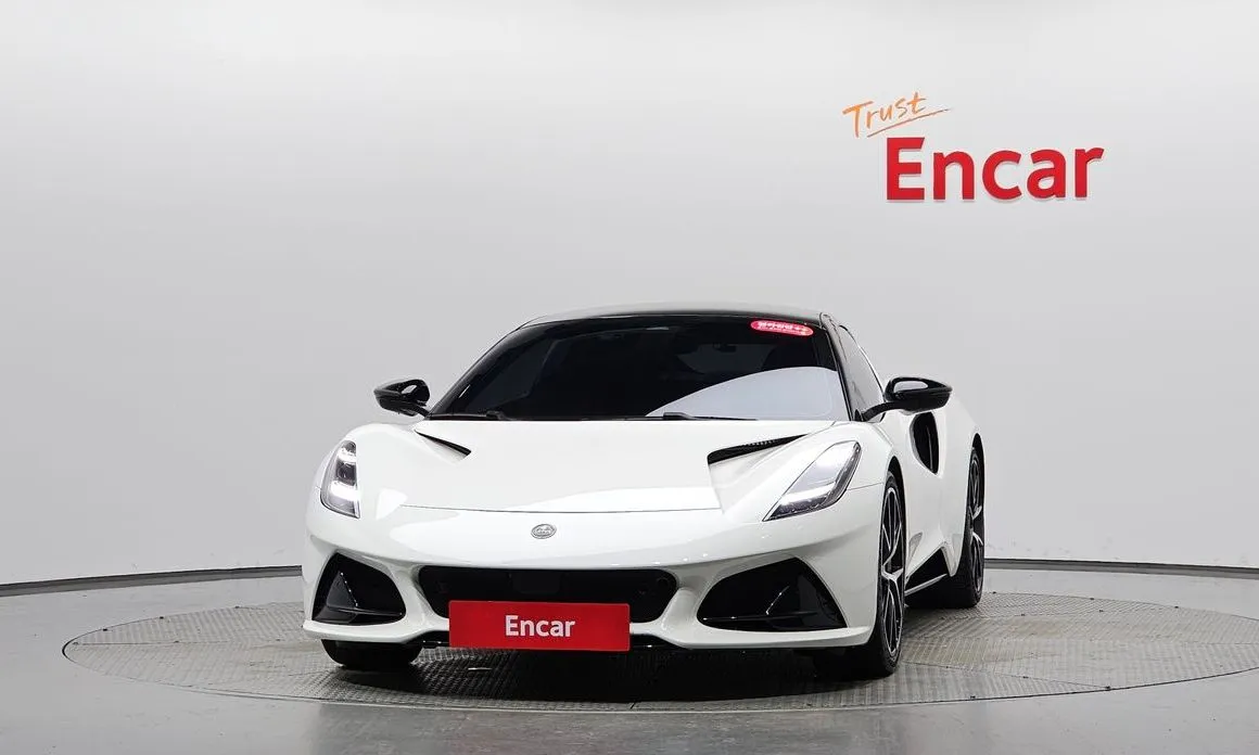 Lotus Emira — фото 2