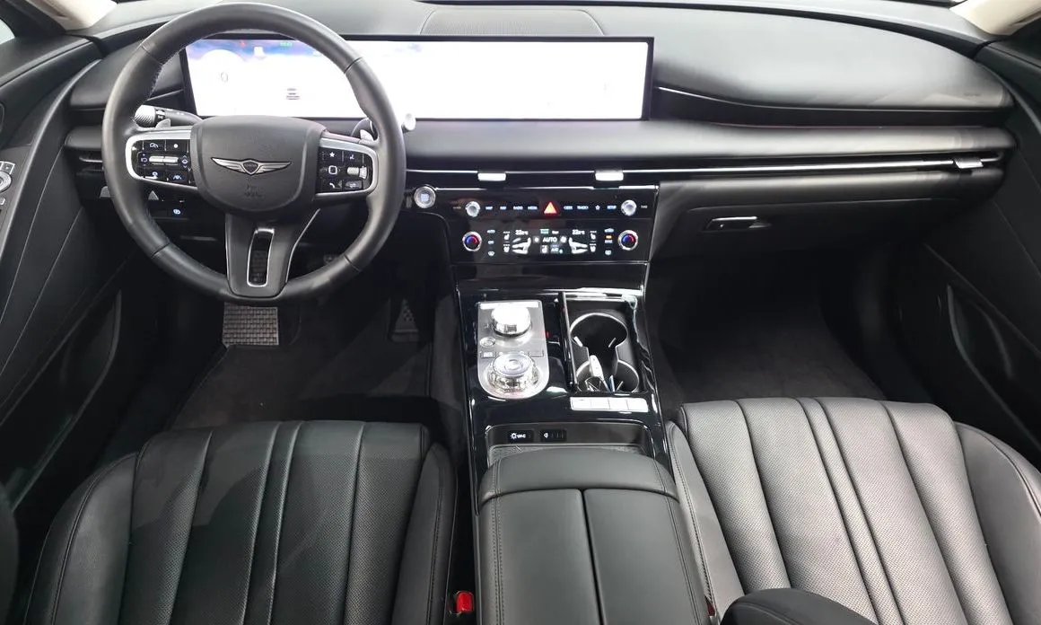 Genesis G80 — фото 10