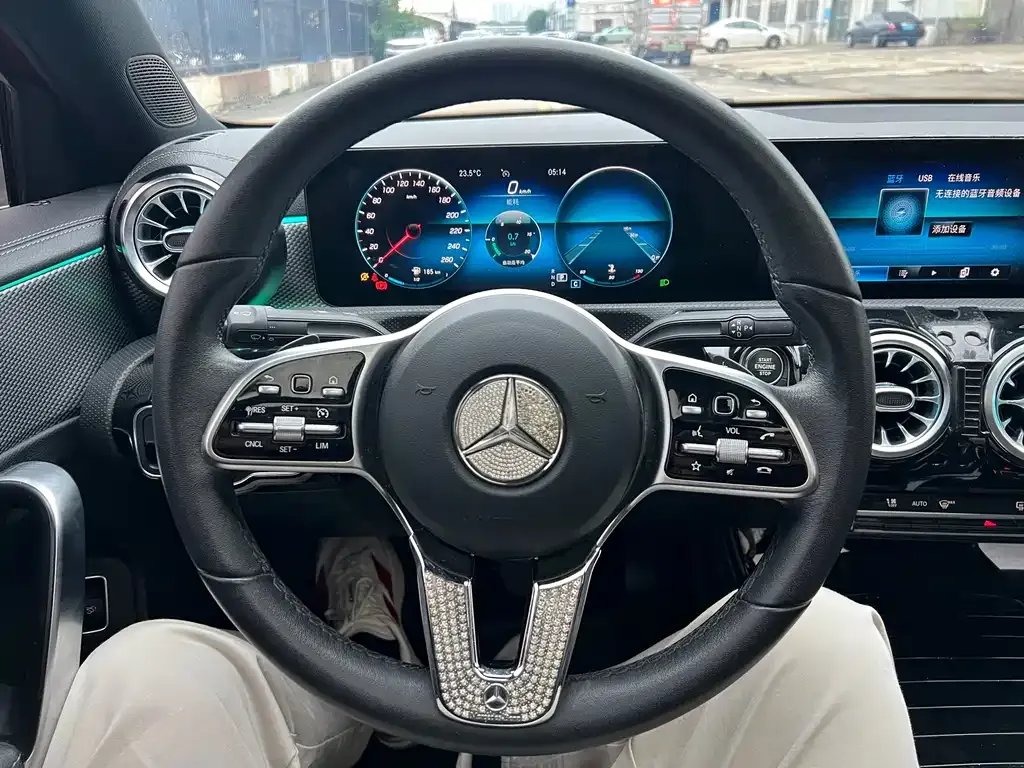 Mercedes-Benz A-Class 2021 из CN, фото 7