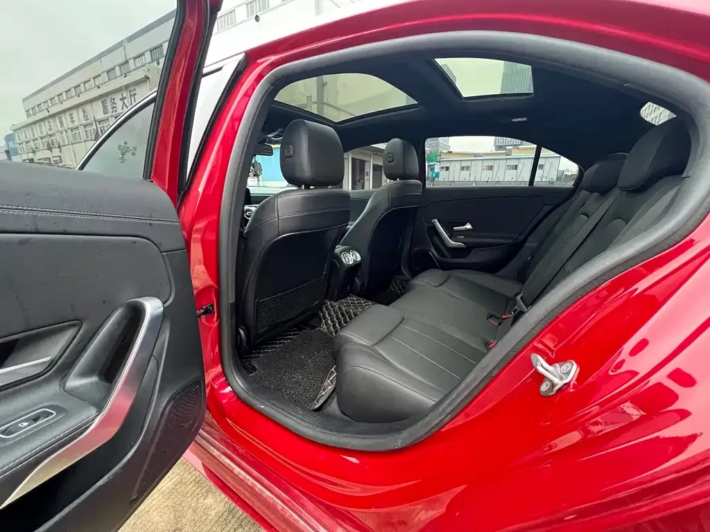 Mercedes-Benz A-Class 2021 из CN, фото 4
