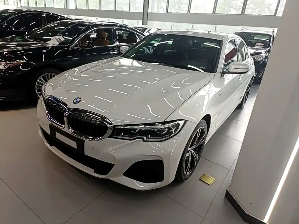 BMW 3 Series — фото 1