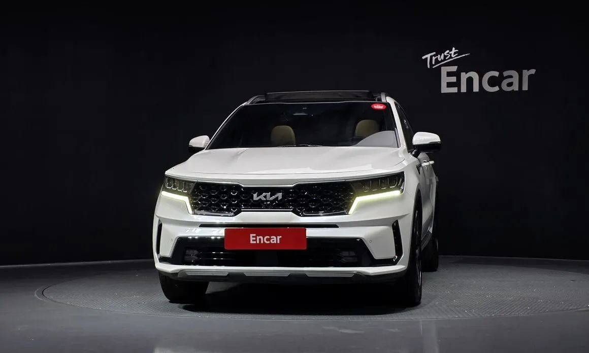 Kia Sorento — фото 6