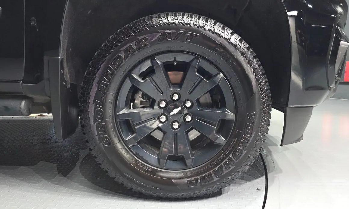 Chevrolet (GM Daewoo) Colorado 2021 из KR, фото 10