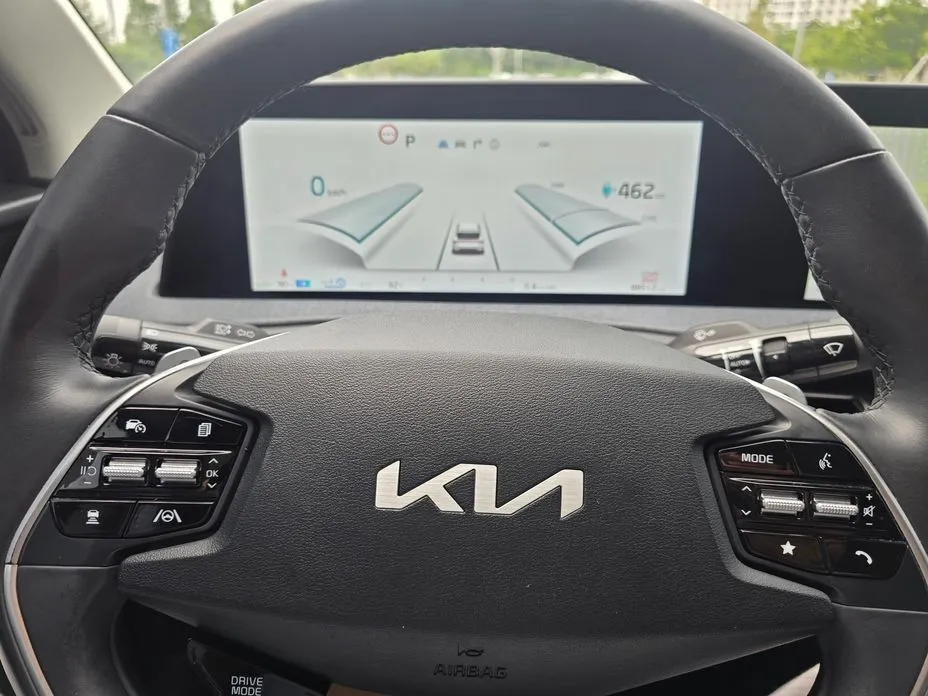 Kia EV6 — фото 5