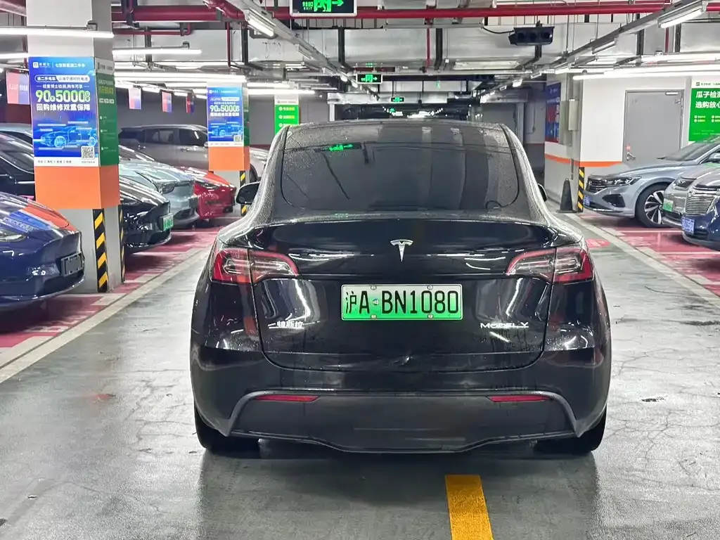 Tesla Model Y — фото 7