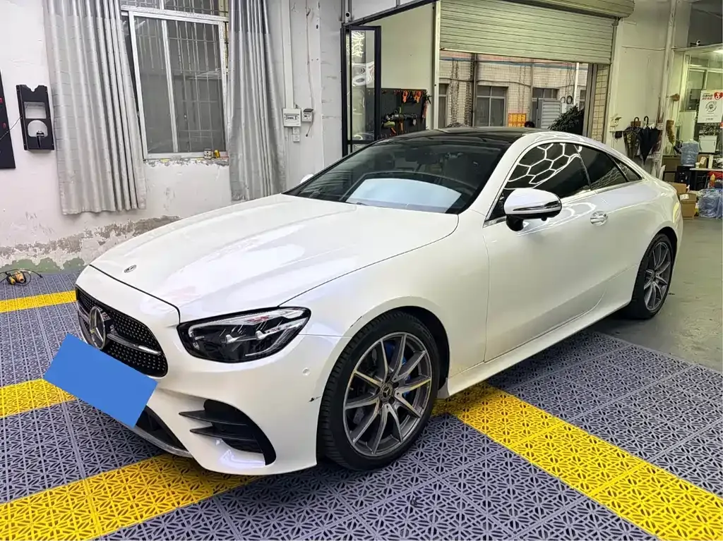 Mercedes-Benz E-Class (Import) — фото 1