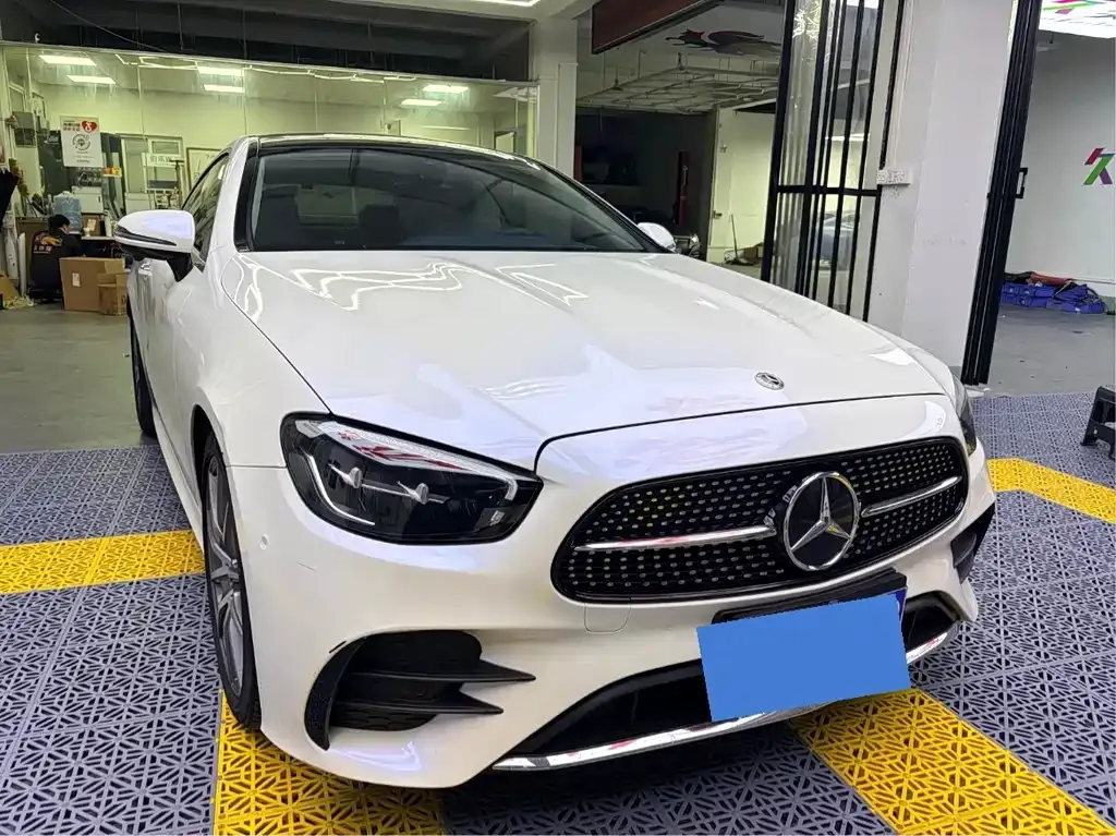 Mercedes-Benz E-Class (Import) — фото 4