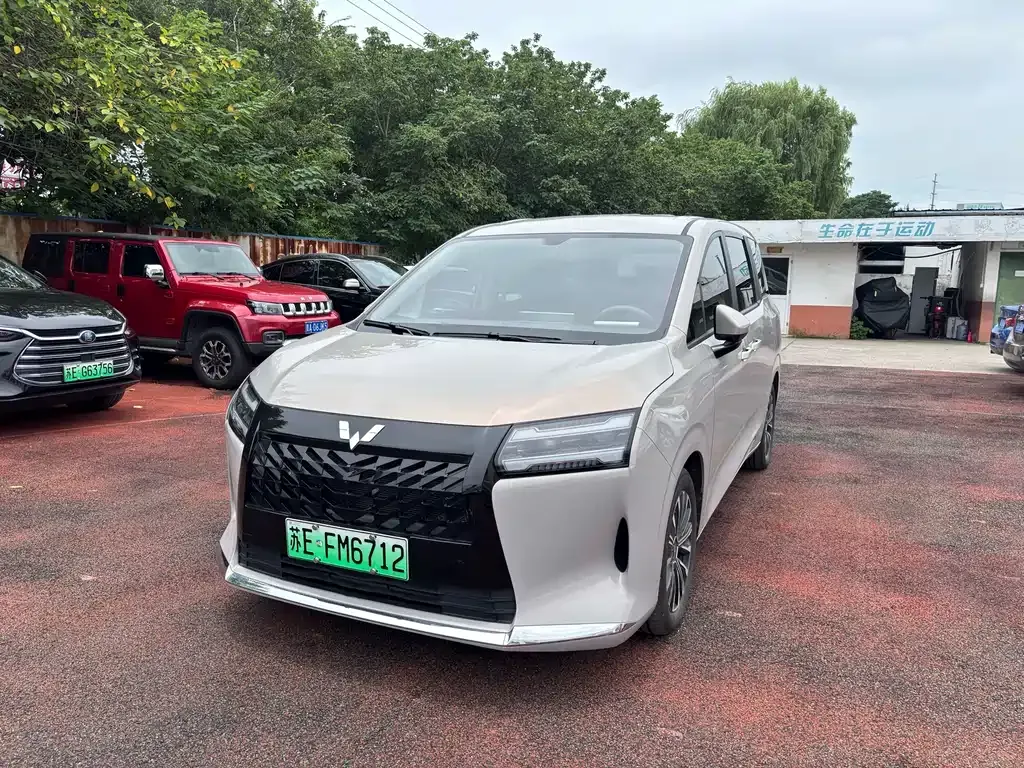 Wuling Starlight 730 New Energy — фото 10