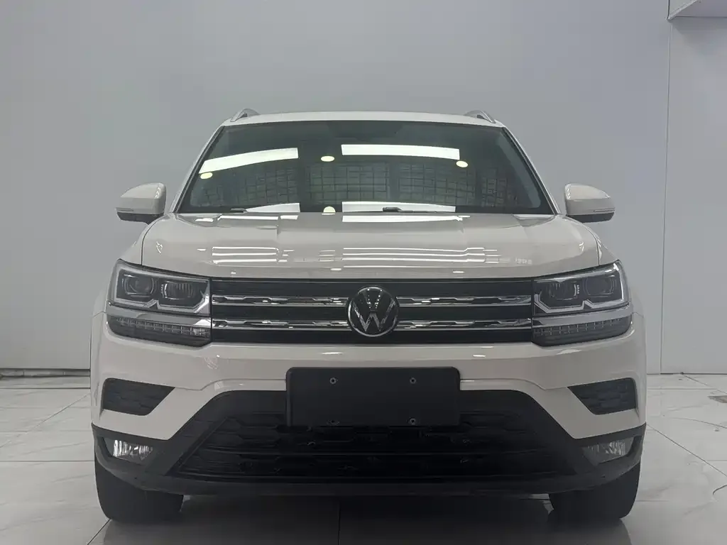 Volkswagen Tharu — фото 8