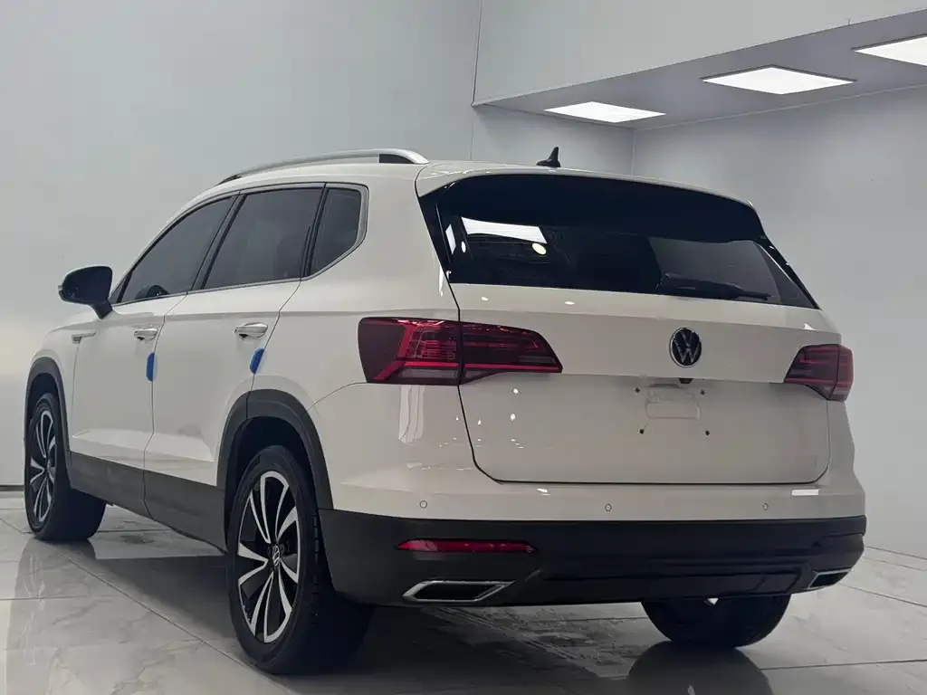 Volkswagen Tharu — фото 3