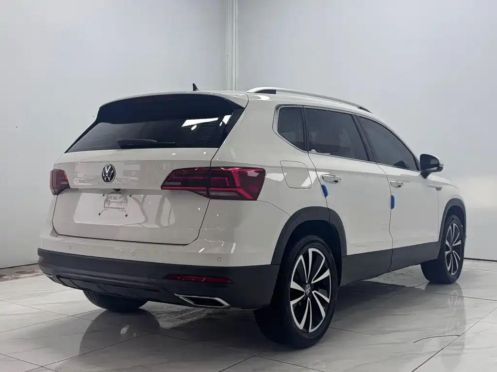 Volkswagen Tharu — фото 2