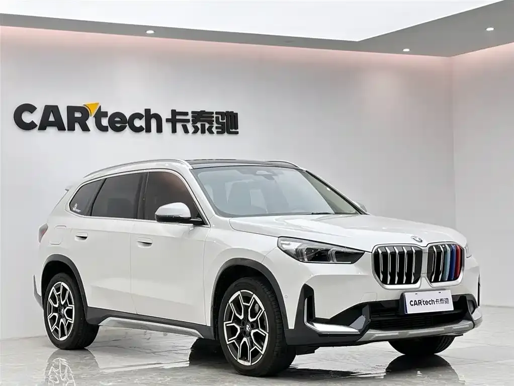 BMW X1 — фото 7