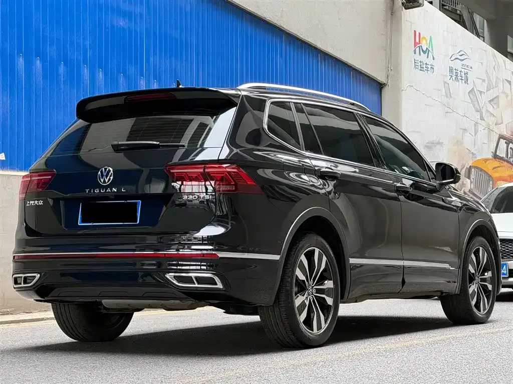 Volkswagen Tiguan L — фото 9