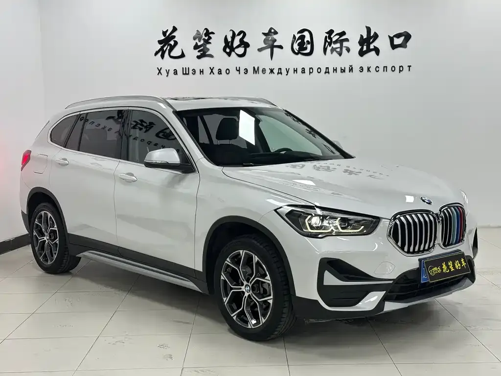 BMW X1 — фото 9
