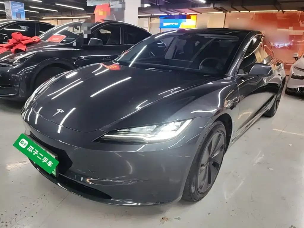 Tesla Model 3 — фото 5