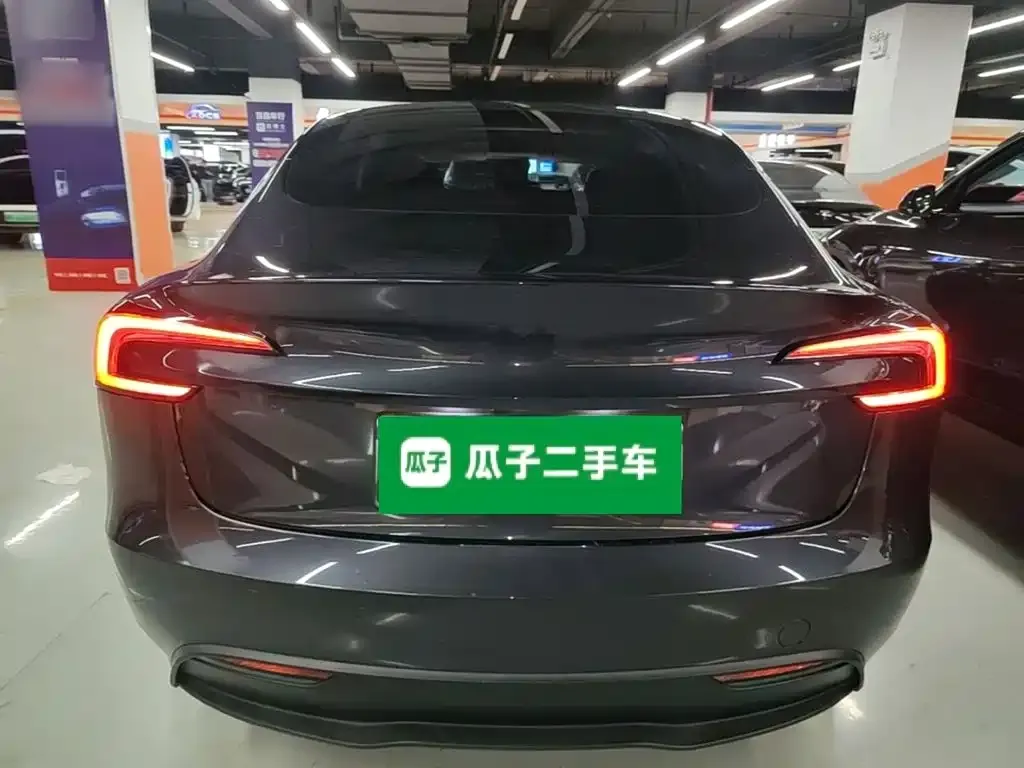 Tesla Model 3 — фото 6