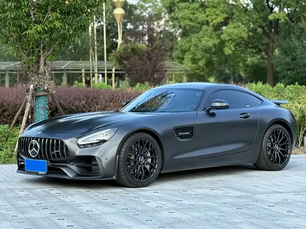 Mercedes-Benz AMG GT — фото 1