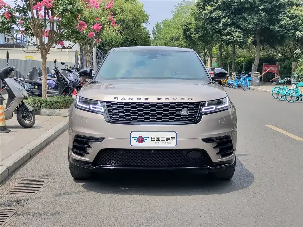 Land Rover Velar — фото 10