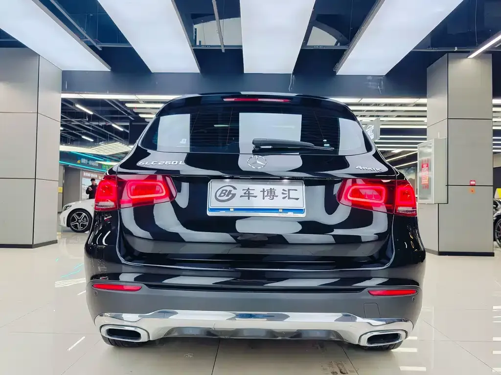 Mercedes-Benz GLC — фото 10