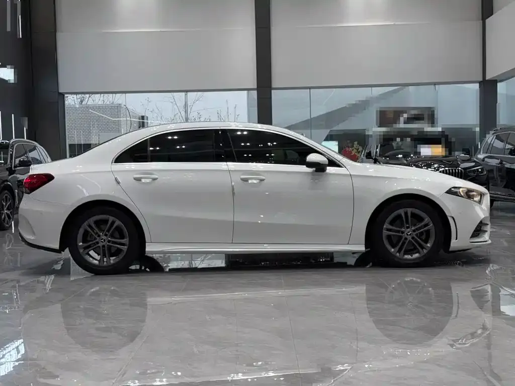 Mercedes-Benz A-Class 2021 из CN, фото 10
