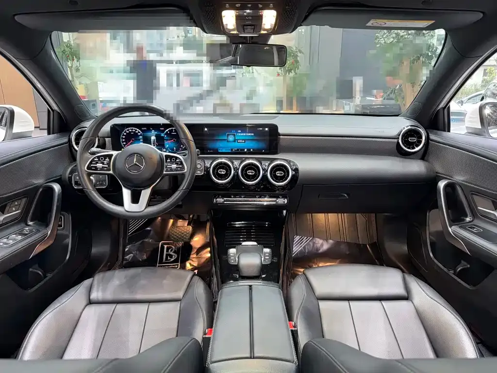 Mercedes-Benz A-Class 2021 из CN, фото 7