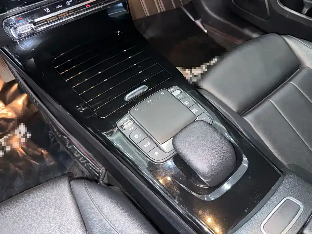 Mercedes-Benz A-Class 2021 из CN, фото 4