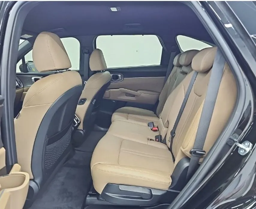 Kia Sorento — фото 7