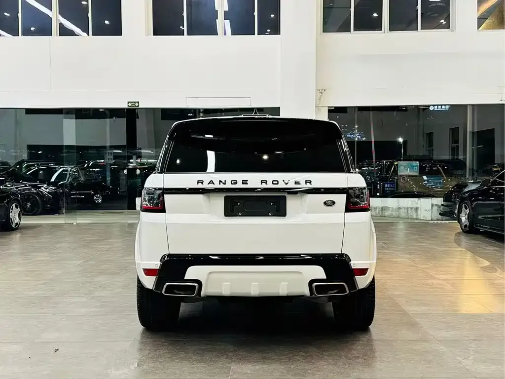 Land Rover Sport — фото 2