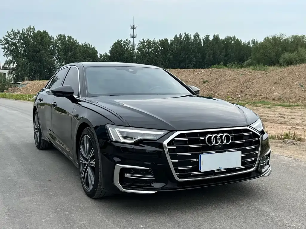 Audi A6L — фото 7
