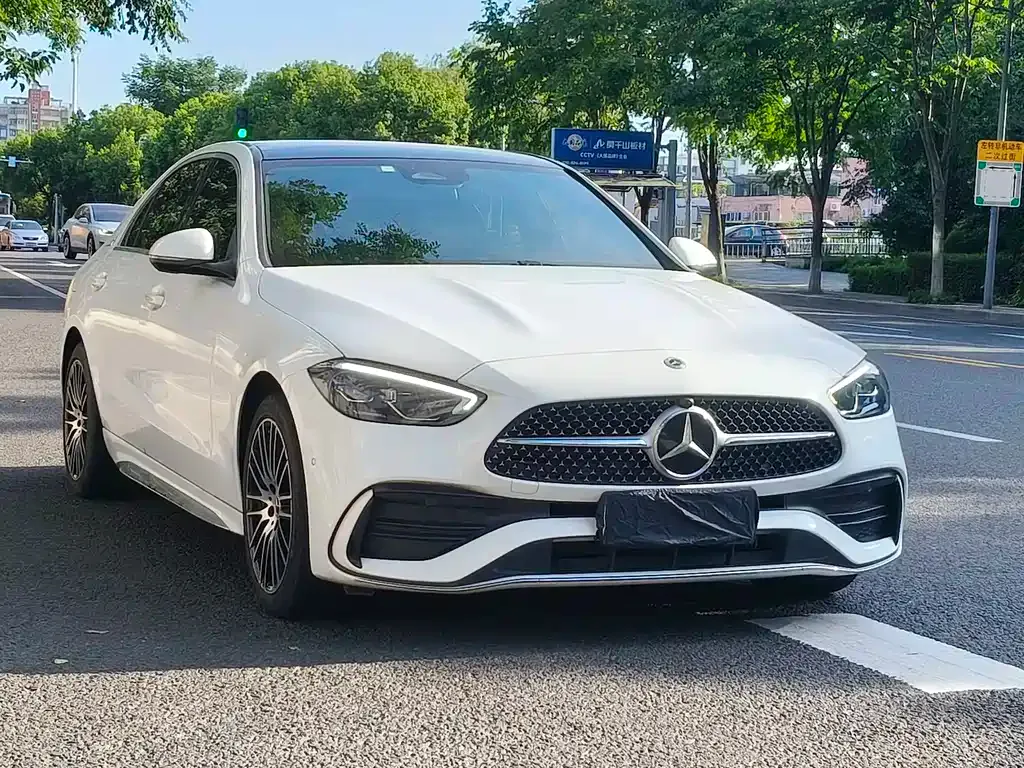 Mercedes-Benz C-Class — фото 10