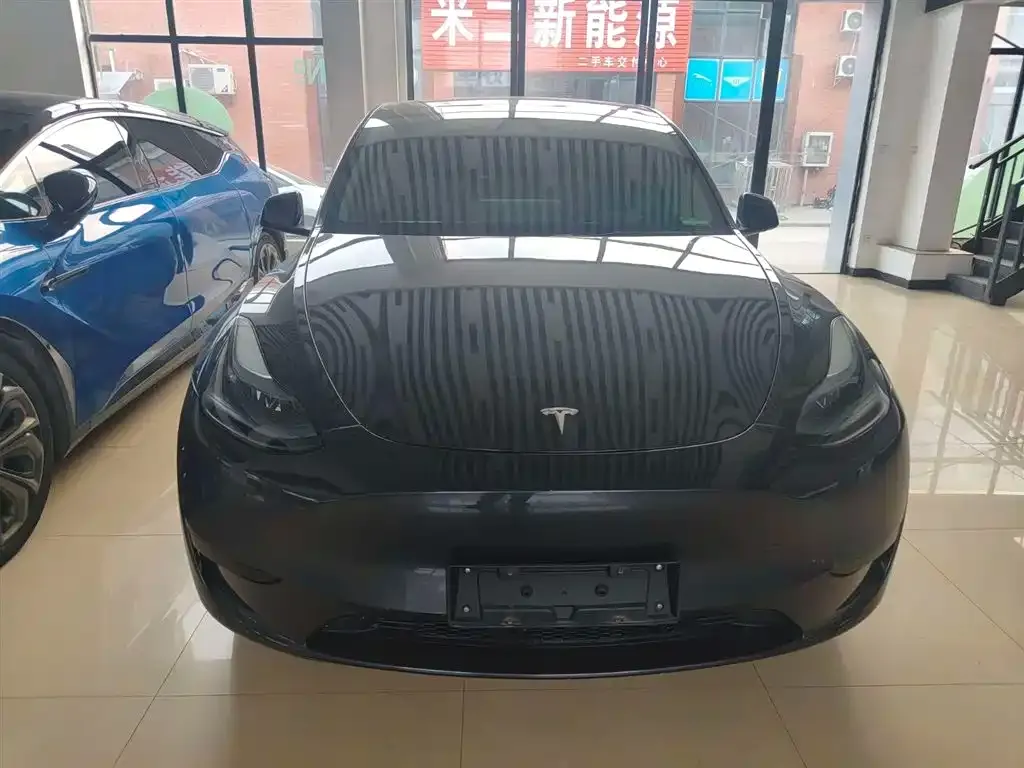 Tesla Model Y — фото 7