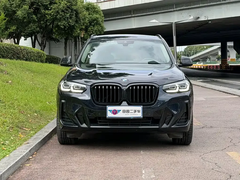 BMW X3 — фото 9