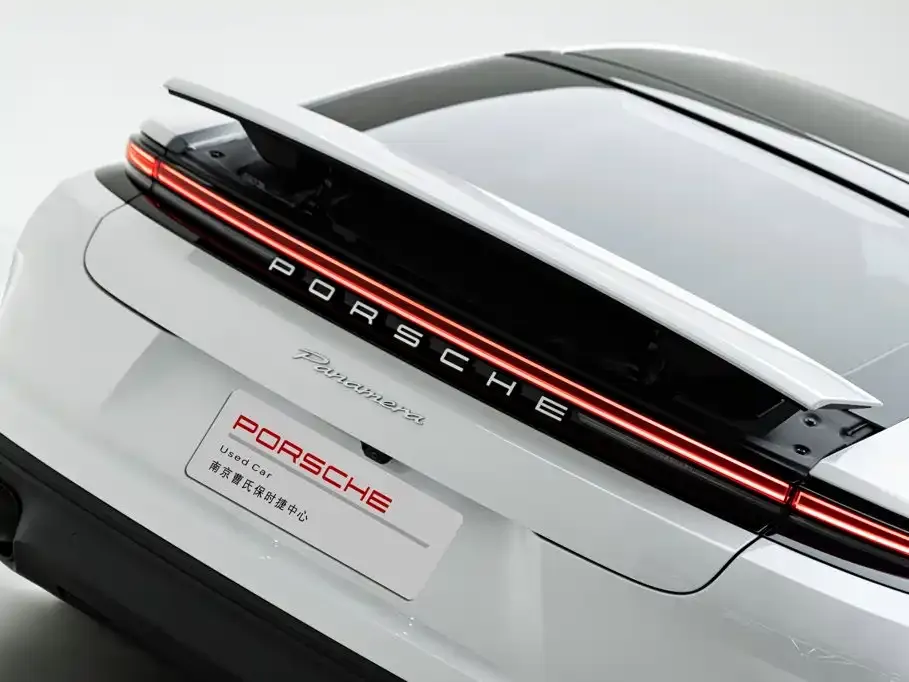 Porsche Panamera — фото 8